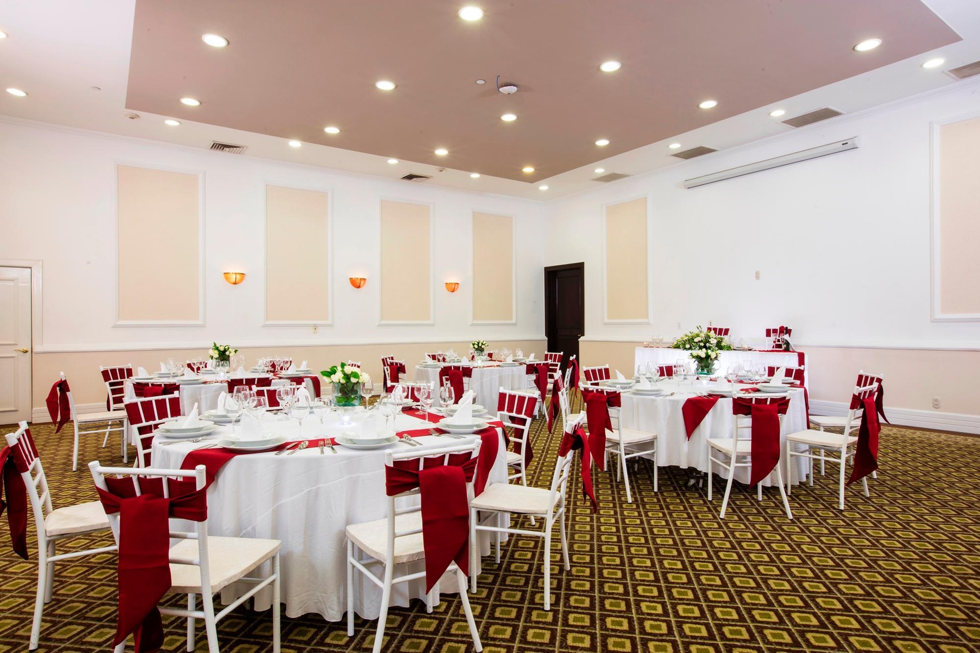 Hotel Krystal Satelite Maria Barbara Tlalnepantla  Exteriér fotografie The interior of the ballroom