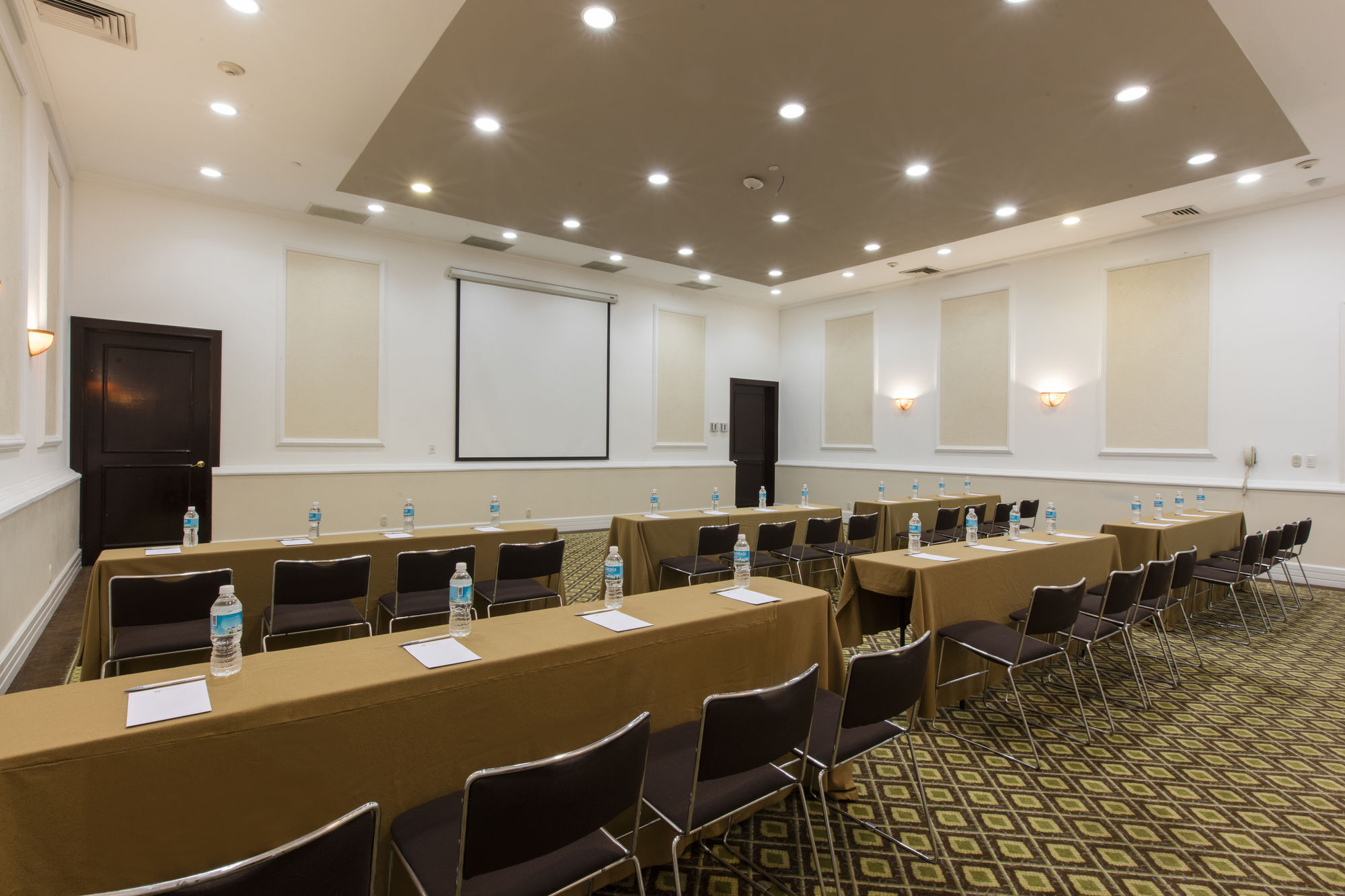 Hotel Krystal Satelite Maria Barbara Tlalnepantla  Exteriér fotografie Meeting room at the hotel